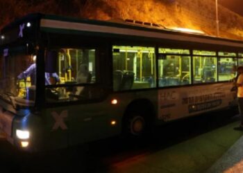 ইসরায়েলে যাত্রীবাহী বাসে সন্ত্রাসবাদী হামলা, আহত ৮