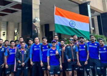 জিম্বাবুয়েকে ১০ উইকেটে হারালো ভারত