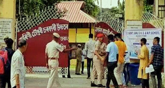 আসামে ৪ ঘন্টা ইন্টারনেট বন্ধ, জানুন কারন…..