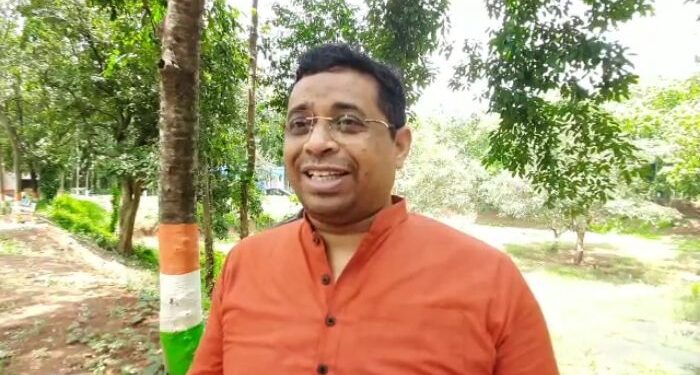 তৃণমূলের মুখপাত্র কুণাল ঘোষকে বাংলার “মামা” বললেন সৌমিত্র খাঁ