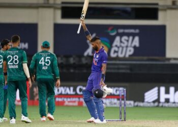 এশিয়া কাপের প্রথম ম্যাচে পাকিস্তানকে ৫ উইকেটে হারিয়েছে ভারত