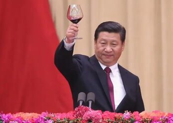 চিনের প্রেসিডেন্ট শি জিনপিংকে  গৃহবন্দী করল সেনা !