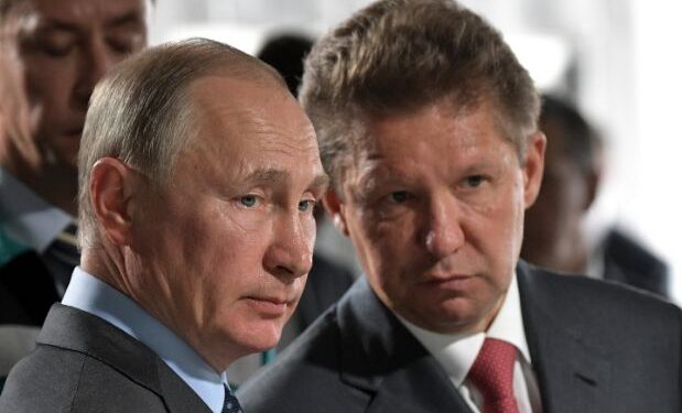 যুদ্ধ পরিস্থিতি ও আন্তর্জাতিক নিষেধাজ্ঞা সত্ত্বেও রেকর্ড লাভ করেছে রাশিয়ান গ্যাস কোম্পানি