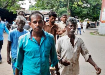 গরু পাচার  : কেতুগ্রামে ফের গ্রেফতার ১১ পাচারকারী,উদ্ধার ২১ গরু,আটক দুটি গাড়ি