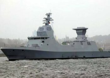 আজ দেশীয় বিমানবাহী রণতরী আইএনএস বিক্রান্ত নৌবাহিনীকে হস্তান্তর করবেন প্রধানমন্ত্রী