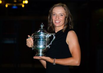 গ্র্যান্ড স্ল্যাম ইউএস ওপেন জিতলেন পোলিশ তারকা ইগা সোয়েটেক