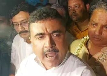 অভিষেকের ‘ইঙ্গিতপূর্ণ’ টুইটের জবাব কড়া ভাষায় দিলেন শুভেন্দু