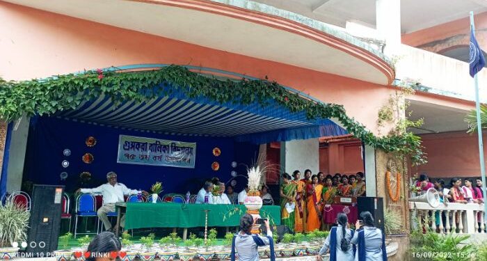 পঁচাত্তর বছর পূর্তি উদযাপন হল গুসকরা বালিকা বিদ্যালয়ে