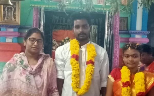 প্রাক্তন প্রেমিকার সঙ্গে স্বামীর বিয়ে দিলেন স্ত্রী