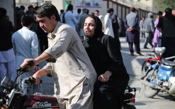 কাবুলের স্কুলে আত্মঘাতী হামলায় নিহত ১৯, আহত ২৭