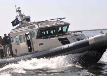 গুজরাটে ৩৫০ কোটি টাকার হেরোইনসহ গ্রেফতার ৬ পাকিস্থানি