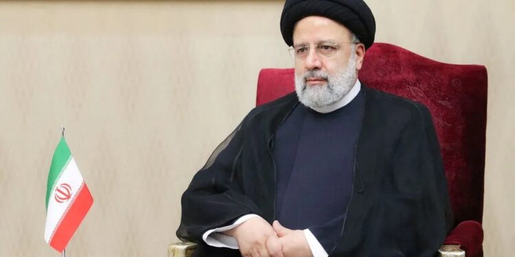 ‘ইরানে বিশৃঙ্খলাকে সমর্থন করে উসকানি দিচ্ছে আমেরিকা’- অভিযোগ ইরানি রাষ্ট্রপতির