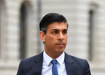 ঋষি সুনাককে সমর্থন করার কথা জানিয়েছে ১০০ সাংসদ