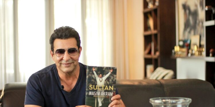 কোকেনের নেশায় আসক্ত হয়ে পড়েছিলেন পাক পেসার ওয়াসিম আক্রাম