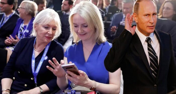 পুতিনের এজেন্টরা লিজ ট্রাসের ফোন হ্যাক করেছিল বলে সন্দেহ