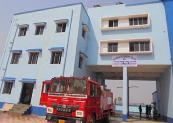 দমকলের জরুরি টোল ফ্রি নম্বর ১০১ বন্ধ, বিপাকে স্থানীয় বাসিন্দারা