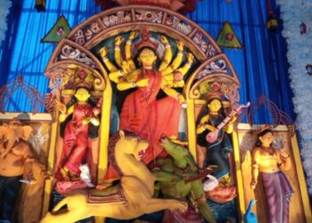 শারোদৎসব ঘিরে সেজে উঠেছে দক্ষিণ দিনাজপুর জেলা