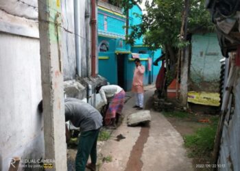 পুজোর সময় শহর পরিস্কার রাখতে তৎপর গুসকরা পুরসভা