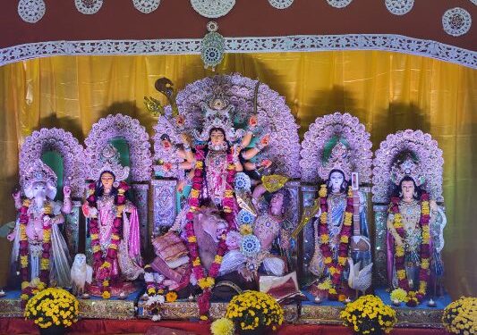 ফিলাডেলফিয়ায় দুর্গোৎসবে মেতে উঠল প্রবাসী বাঙালিরা