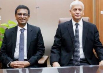 দেশের ৫০ তম প্রধান বিচারপতি হতে চলেছেন ডিওয়াই চন্দ্রচূড়