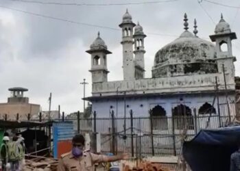 জ্ঞানবাপি মামলা  : কার্বন ডেটিং পরীক্ষার আবেদন খারিজ করল বারাণসী আদালত, হাইকোর্টে যাবে হিন্দুপক্ষ