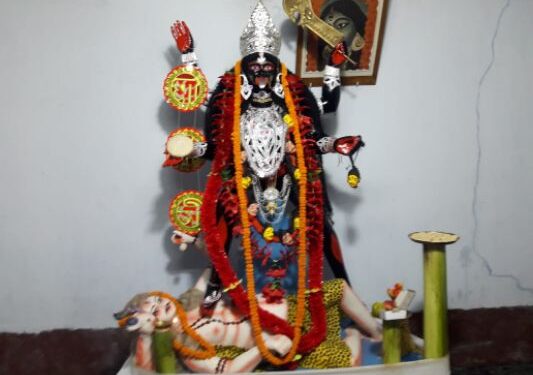 কট্টরপন্থীদের অত্যাচারে ছাড়তে হয়েছিল দেশ, কুলদেবীকে নিয়েই কাটোয়ায় আসেন বাংলাদেশের ফরিদপুরের মধুসুদন চক্রবর্তী