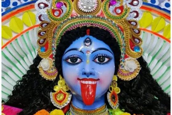 দক্ষিণা কালিকার ধ্যান মন্ত্র