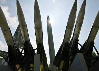 ইউক্রেনকে হক এয়ার ডিফেন্স সিস্টেম দেবে আমেরিকা