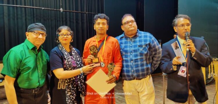 কলকাতায় সংবর্ধনা দেওয়া হল মঙ্গলকোটের বাসিন্দা সাংবাদিক জসিমউদ্দীনকে