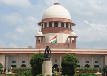 গোপনাঙ্গে একটি বা দুটি আঙুল ঢুকিয়ে  ভার্জিনিটি পরীক্ষায় ক্ষোভ প্রকাশ করল সুপ্রীম কোর্ট