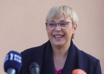 প্রথম মহিলা রাষ্ট্রপতি নির্বাচিত হল স্লোভেনিয়ায়