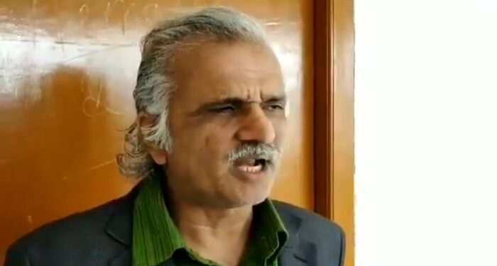 বিহারের অধ্যাপককে ‘সর তন সে জুদা’ করার হুমকি