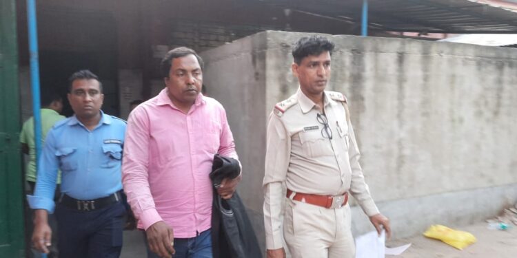 স্বনির্ভর গোষ্ঠীর সদস্যদের সই জাল করে ভুয়ো ঋণ,কাটোয়ায় গ্রেফতার আরও এক