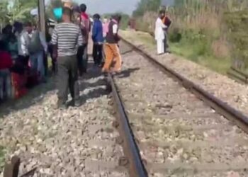 পাঞ্জাবের শ্রী কিরাতপুর সাহেবের কাছে যাত্রীবাহী ট্রেনের ধাক্কায় ৩ শিশুর মৃত্যু