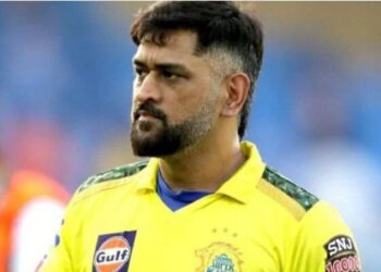 আইপিএস অফিসারের বিরুদ্ধে অবমাননার মামলা দায়ের করলেন মহেন্দ্র সিং ধোনি