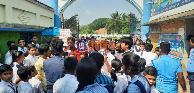 চাকরির প্রতিশ্রুতি দিয়ে সহবাসের প্রস্তাব : চেয়ারম্যানের পদ হারানোর পর এবার শিশির মণ্ডলকে শিক্ষকের পদ থেকে অপসারণের দাবি উঠল