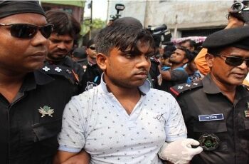 প্রেমের জালে ফাঁসিয়ে হিন্দু প্রেমিকাকে কেটে টুকরো টুকরো করল আবু বক্কর