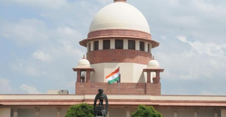 জোরপূর্বক ও প্রতারণামূলক ধর্মান্তর রোধে কঠোর ব্যবস্থা নেওয়ার নির্দেশ দিল সুপ্রীম কোর্ট