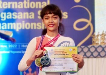 যোগাসনে বিশ্বজয় বঙ্গতনয়া রামিশার