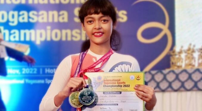 যোগাসনে বিশ্বজয় বঙ্গতনয়া রামিশার