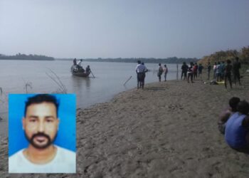 ভাগিরথীতে মাছ ধরতে গিয়ে তলিয়ে গেলেন পূর্বস্থলীর যুবক