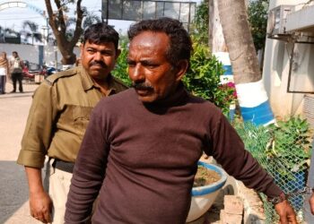 মিটার রিডিং নিতে যাওয়া বিদ্যুৎ দপ্তরের কর্মীকে মারধরের অভিযোগ, গ্রেফতার প্রৌঢ়