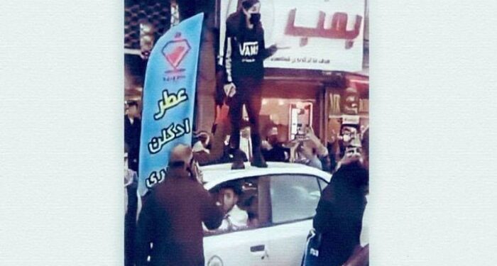 মাহাসা আমিনির পর এবার নেদা বায়াত, ফের এক তরুনীকে নৃশংসভাবে পিটিয়ে মারলো ইরানি পুলিশ