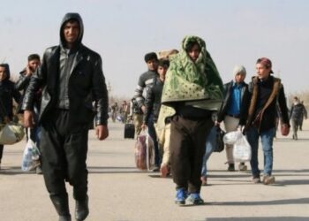 আফগান শরণার্থীদের গাড়িতে ইরানী বাহিনীর গুলি, নিহত ৪, আহত ১৩