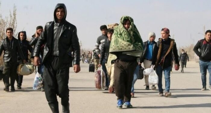 আফগান শরণার্থীদের গাড়িতে ইরানী বাহিনীর গুলি, নিহত ৪, আহত ১৩