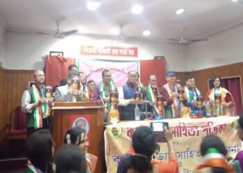 প্রকাশিত হলো ‘কাব্যতরী’ সাহিত্য পত্রিকা