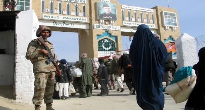 স্পিনবোল্ডাক-চামন সীমান্ত ক্রসিংয়ে তালিবান-পাকিস্তানি বাহিনীর তুমুল সংঘর্ষ, নিহত ৬, আহত ৩০