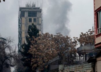 নিজের দেশের বাসিন্দাদের দ্রুত আফগানিস্তান ছাড়তে বললো চীন