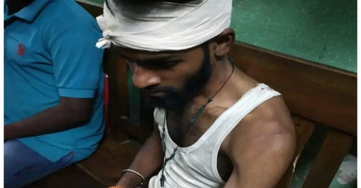 বারুইপুরে রথ পরিক্রমার সময় হামলার অভিযোগ, প্রতিবাদ বিরোধী দলনেতার