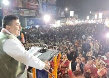 “ভাইপো সর্বভুখ,তিনি কয়লা খান,বালি খান,পাথর খান,গরু খান”- অভিষেককে নজিরবিহীন আক্রমণ শুভেন্দুর